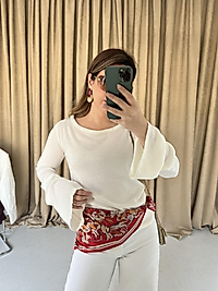 Beyaz Sırt Dekolteli İspanyol Kol Bluz