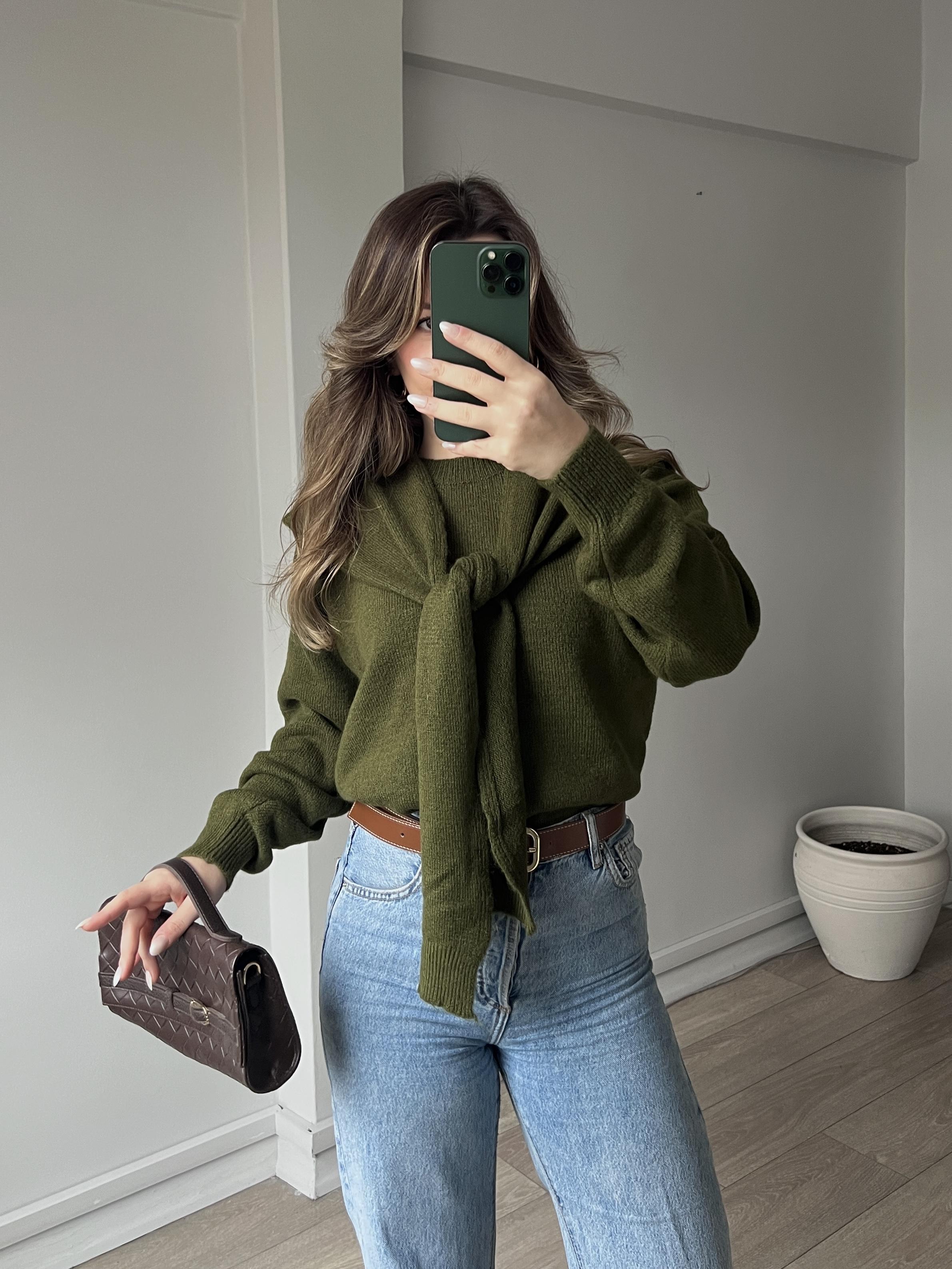 Yumuşak Dokulu Bağlama Şal Detaylı Kadın Triko Yeşil Kazak