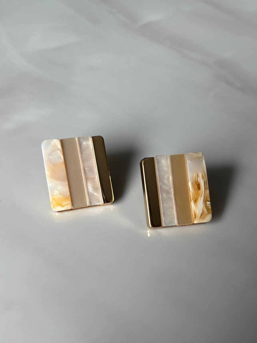 Lumera Sedef ve Altın Detaylı Küpe