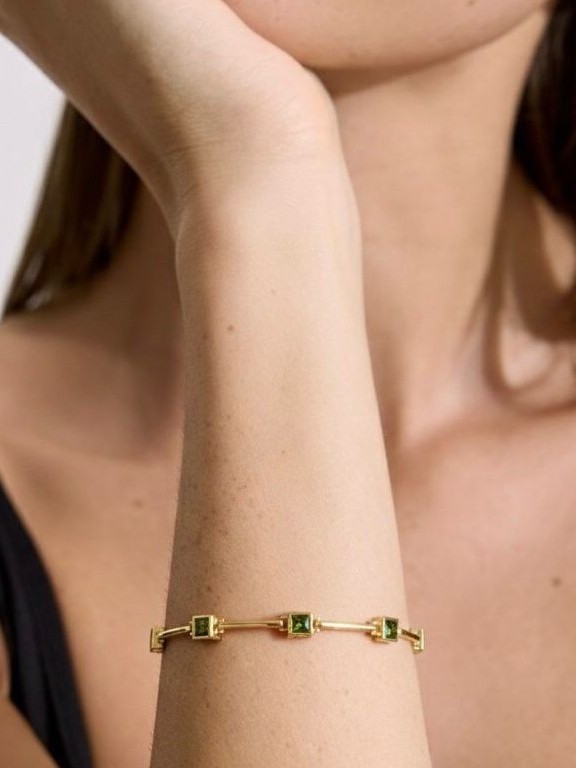 Gia Baget Kesim Taşlı Zarif Bileklik