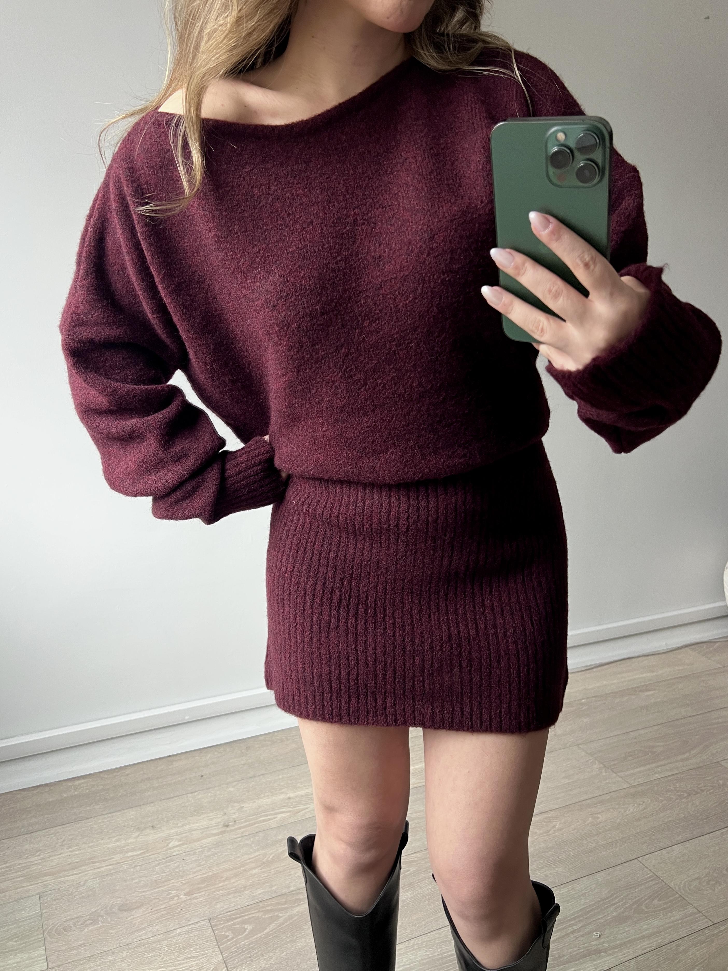 Bordo Kayık Yaka Kısa Triko Elbise