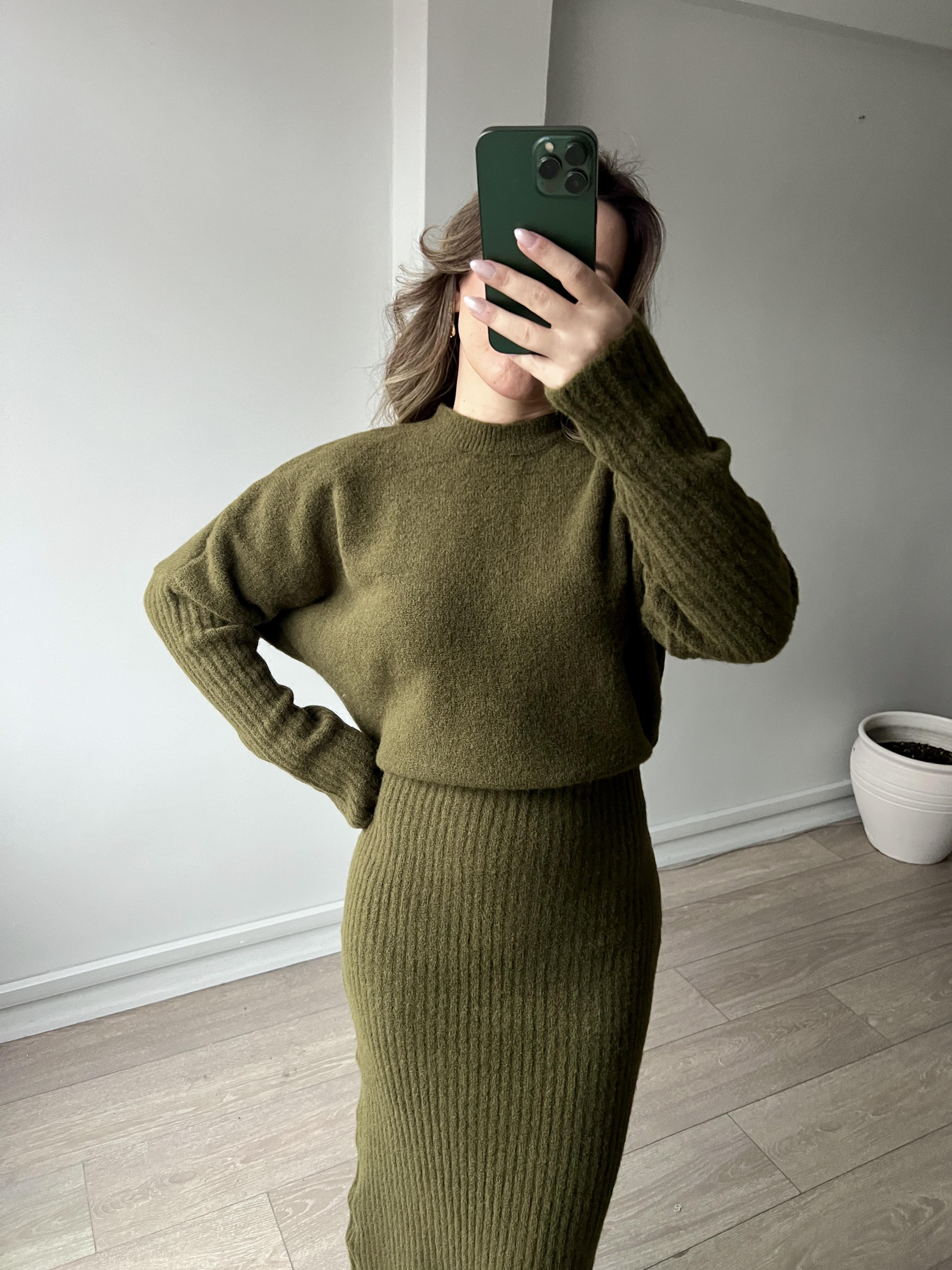 Yağ Yeşili Bisiklet Yaka Uzun Triko Elbise