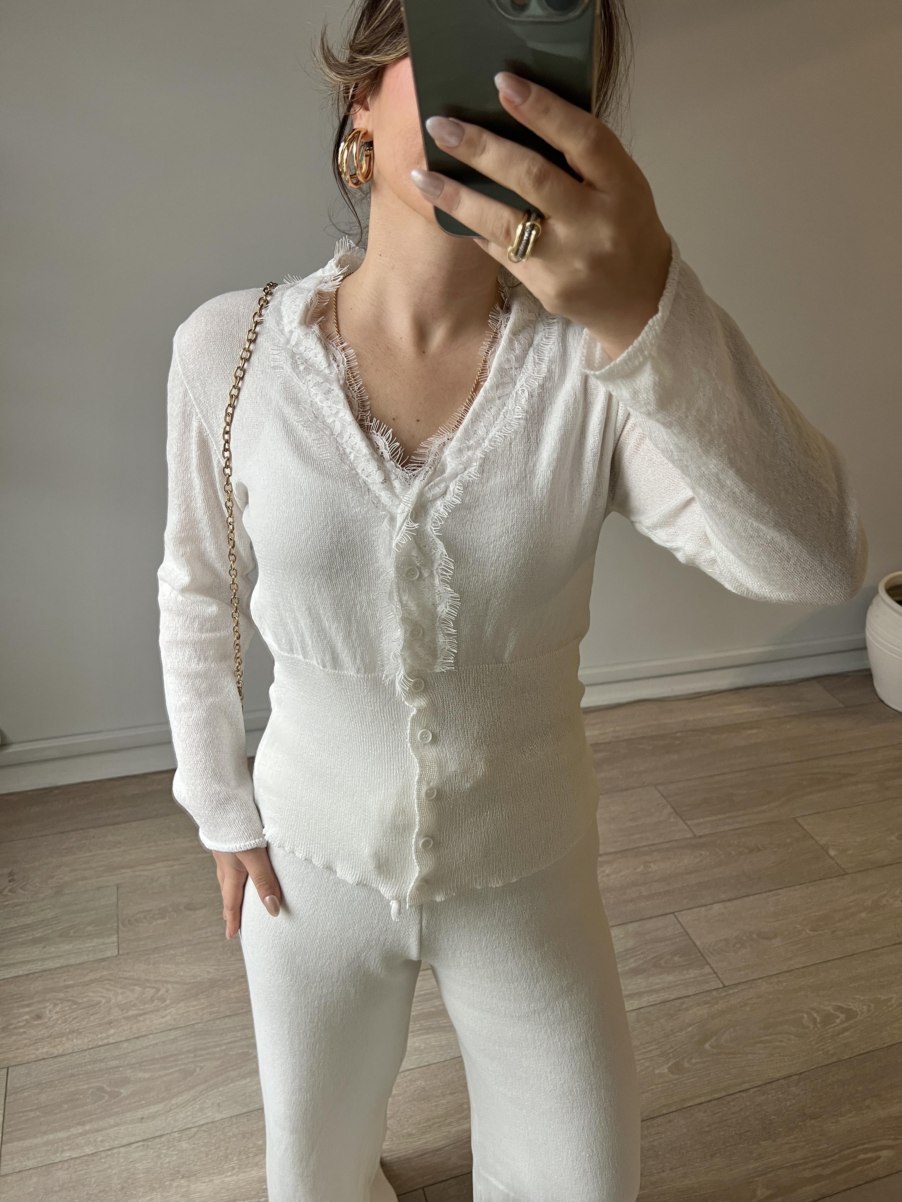 Beyaz Dantel Detaylı Kadın Triko Takım