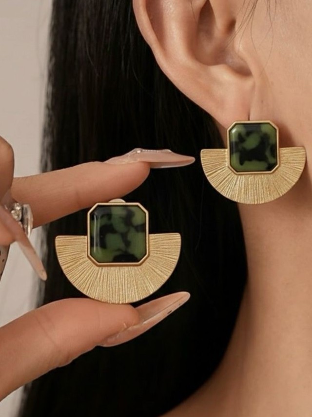 Yeşil ve Gold Renk Empire Serisi Küpe