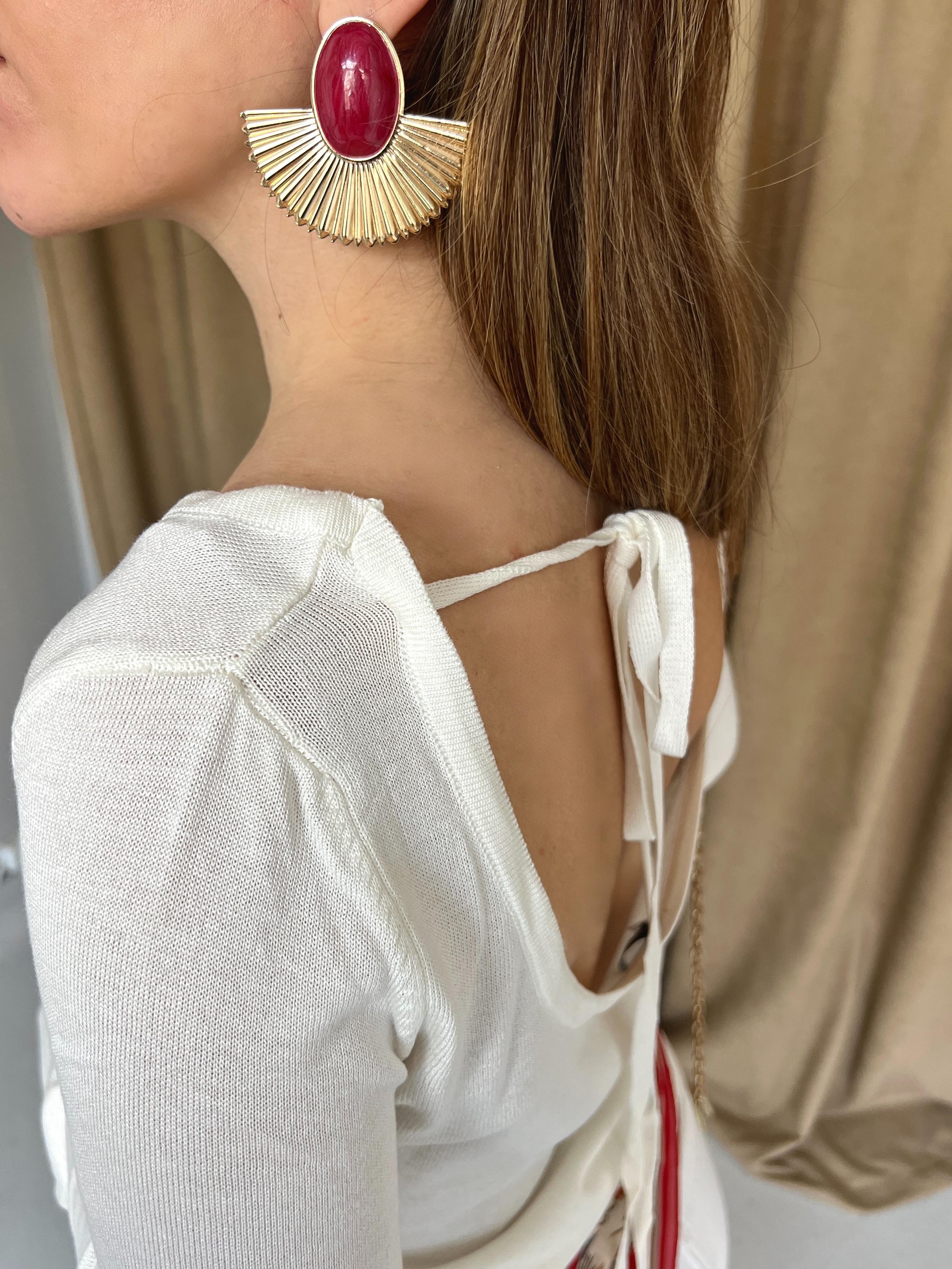 Beyaz Sırt Dekolteli İspanyol Kol Bluz