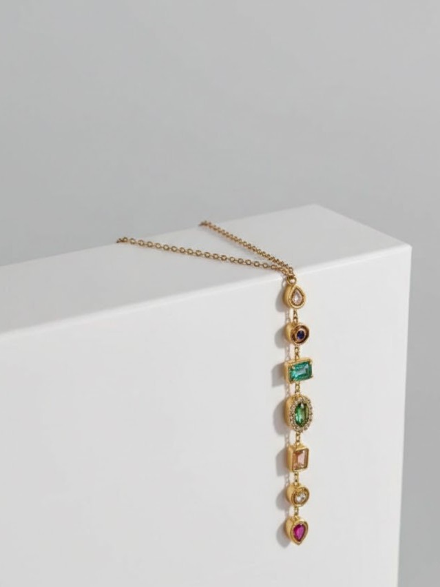 Çok Renkli Uzun Geometrik Kolye