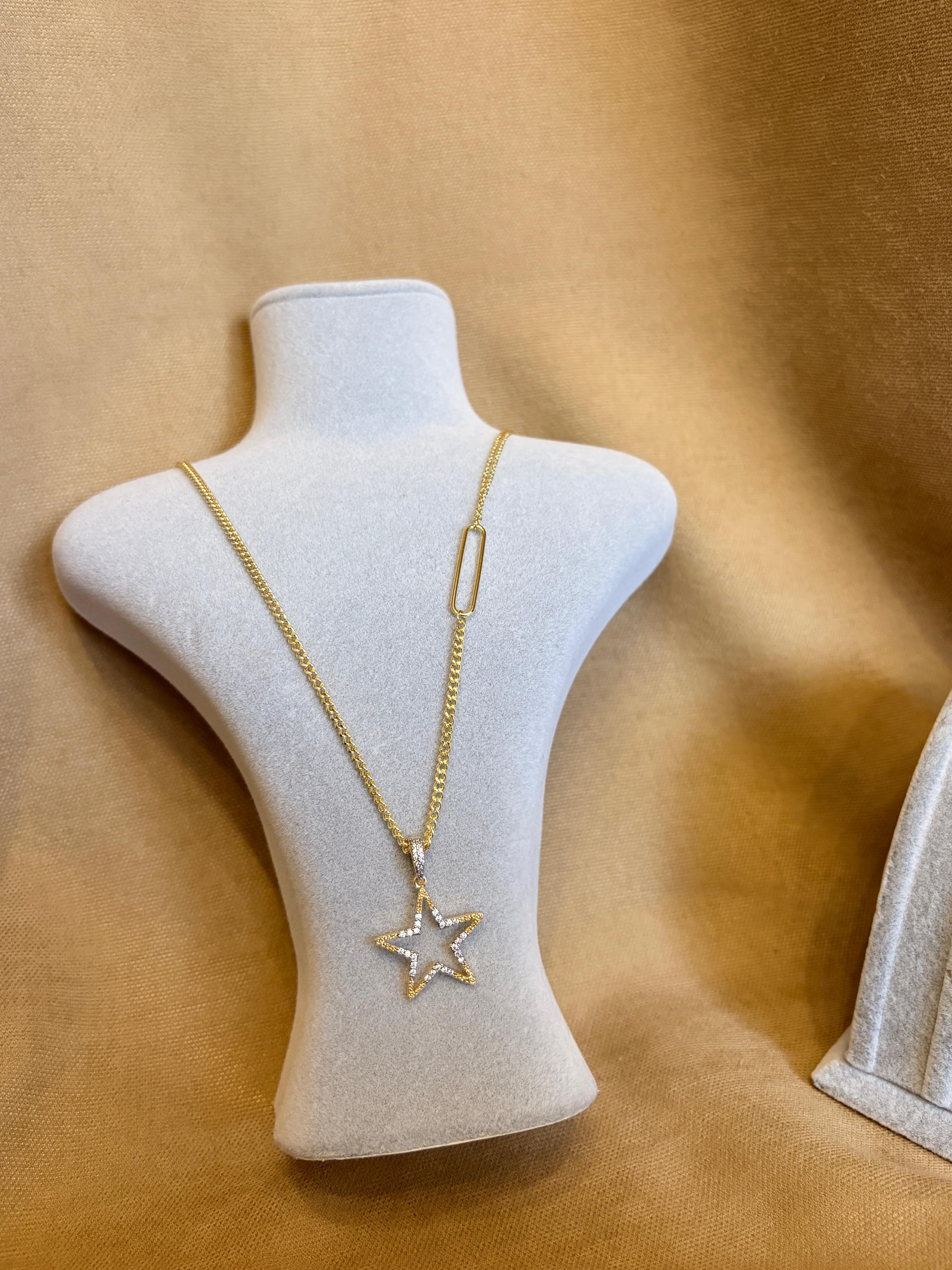 Taşlı Yıldız ve Ataç Zincir Detaylı Kolye