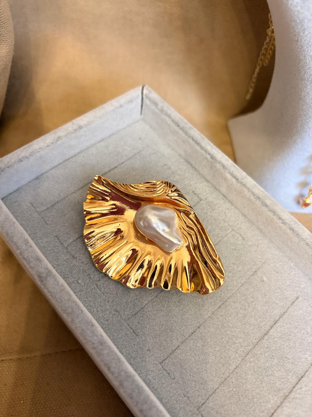 Deniz Kabuğu İnci Detaylı Broş