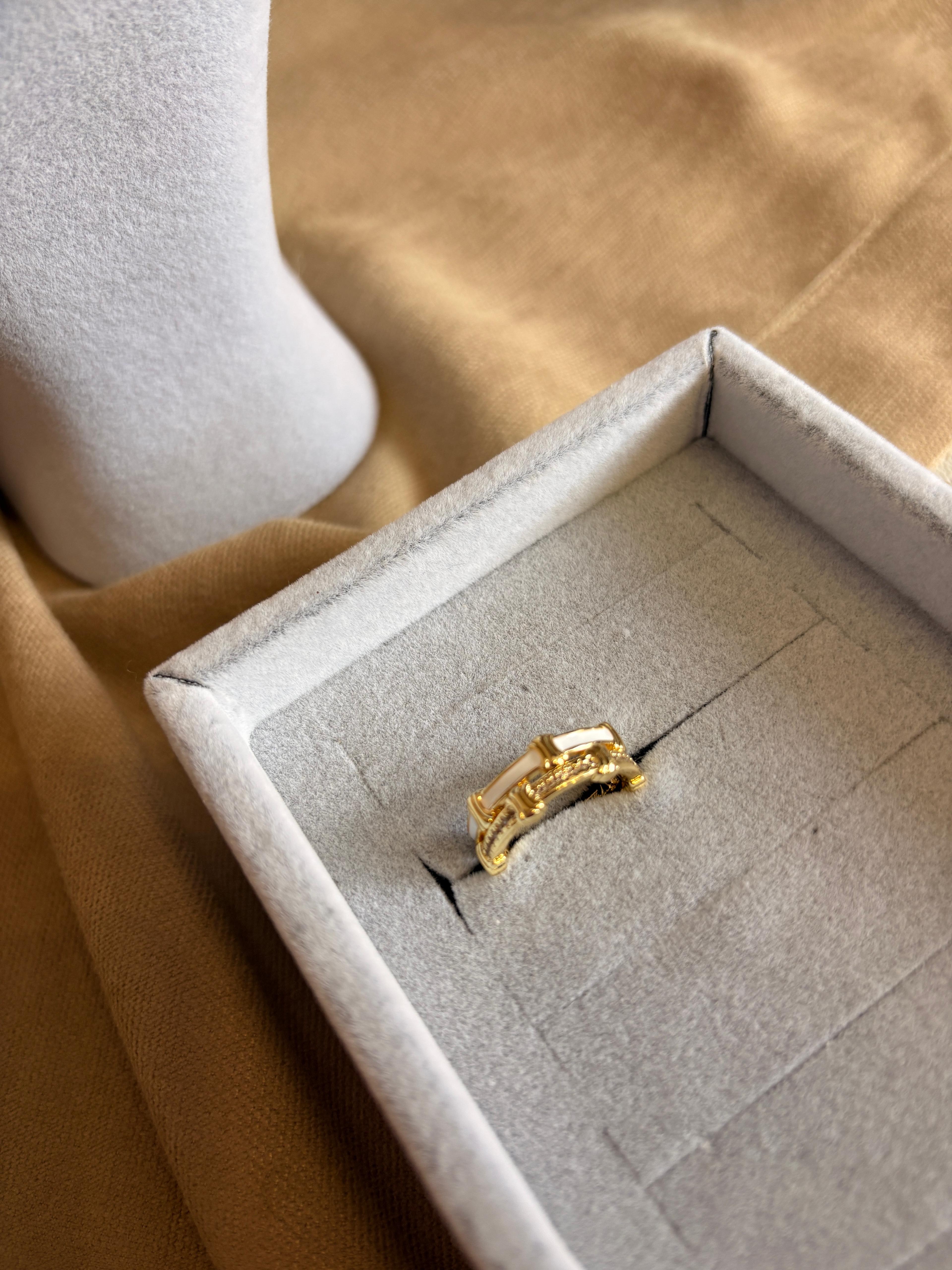 Modern Naturel Formlu Işıltılı Ayarlanabilir Şerit Yüzük